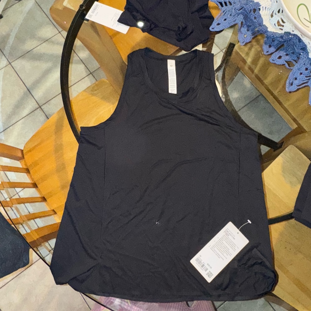 Lululemon Athletica Black Sleeveless Tank Top